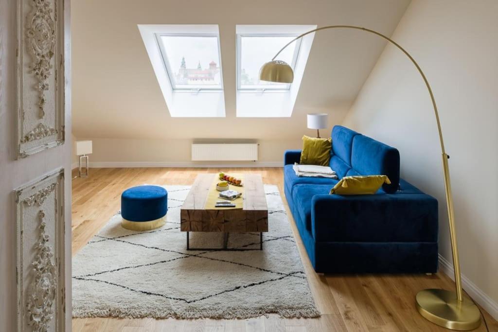 Charming In Perfect Location